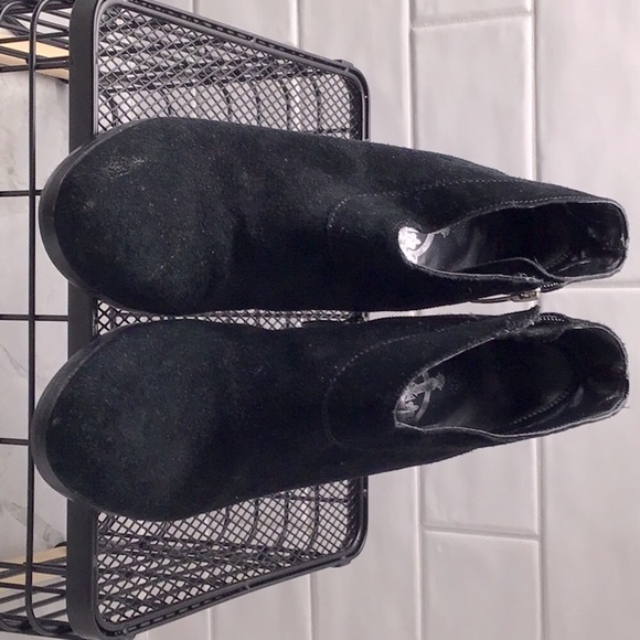 Crown Vintage black buckskin booties - Picture 4 of 6